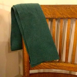 Green cashmere scarf